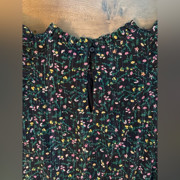 Banana Republic Flutter Sleeve Smocked Floral Blouse Top Women’s Small - Picture 7 of 7